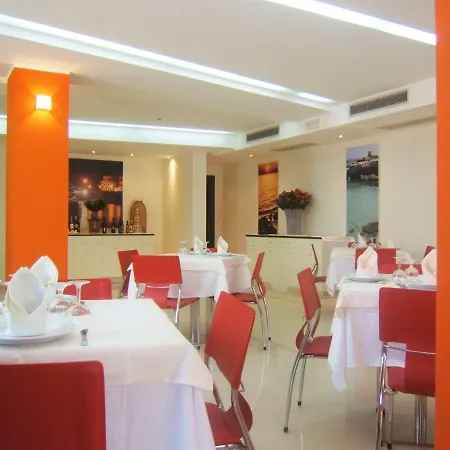 Otel Miramare 3*